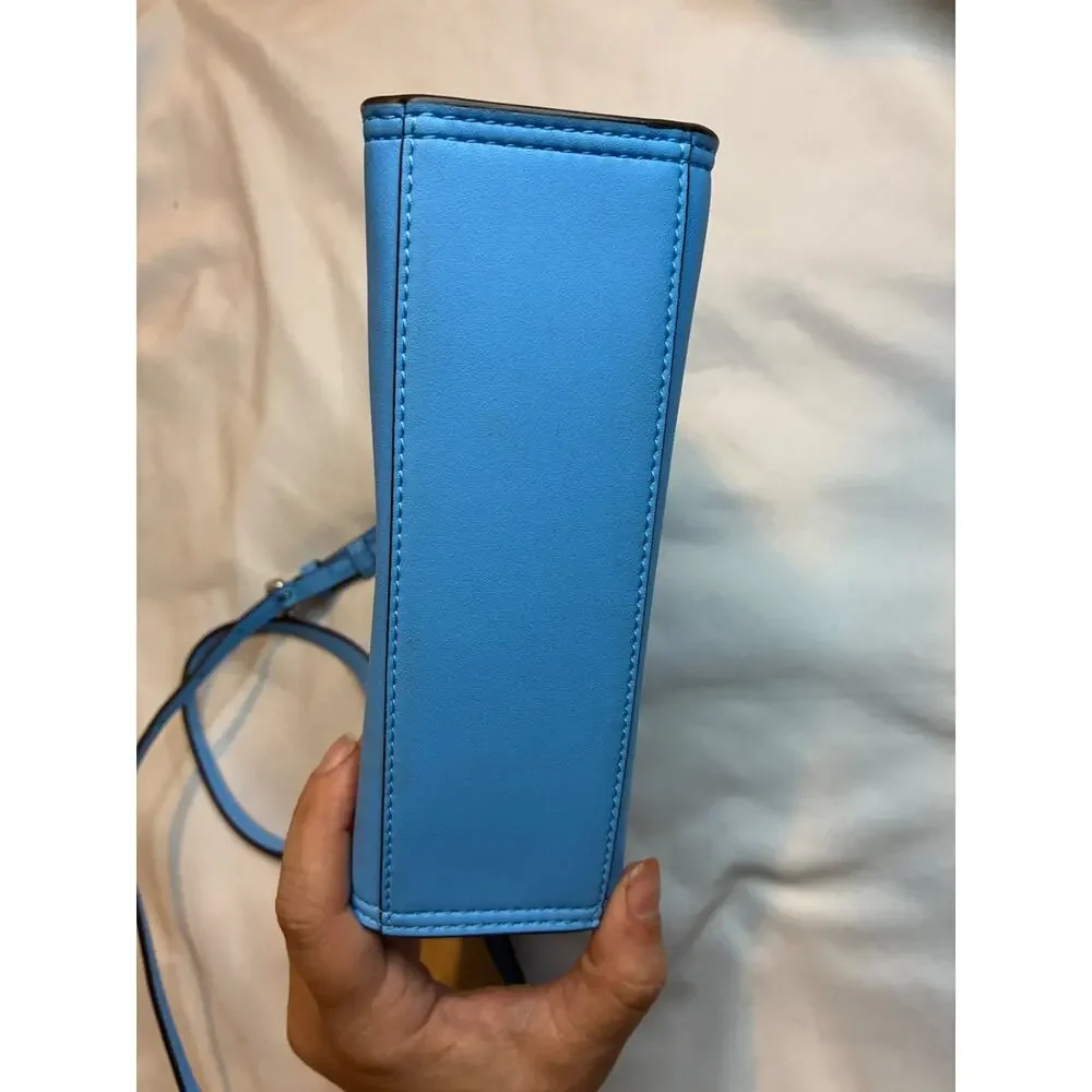 Tory Burch tory burch